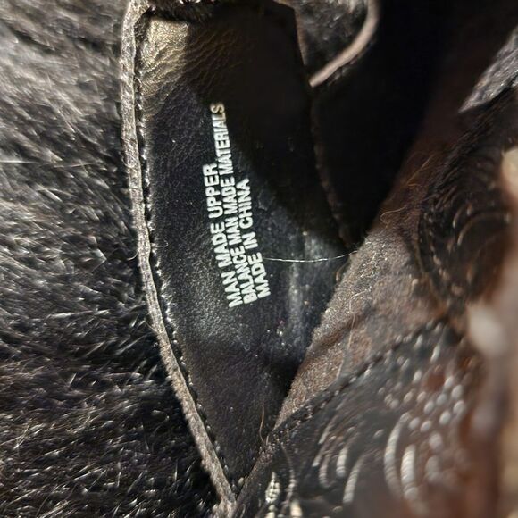 Born Concept Black Leather Buckle Mules Size 7M Etched Paisley Design - Picture 8 of 10